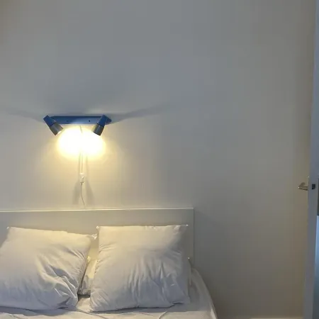 2 Pieces A Cabourg, Proche Et Thalasso, Balcon, Wifi, 4 Pers - Fr-1-487-315 Апартаменты