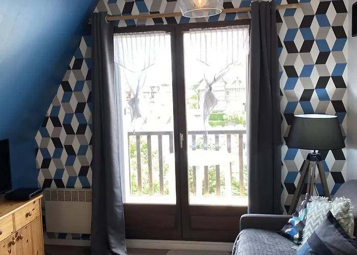 아파트 2 Pieces A Cabourg, Proche Et Thalasso, Balcon, Wifi, 4 Pers - Fr-1-487-315 *